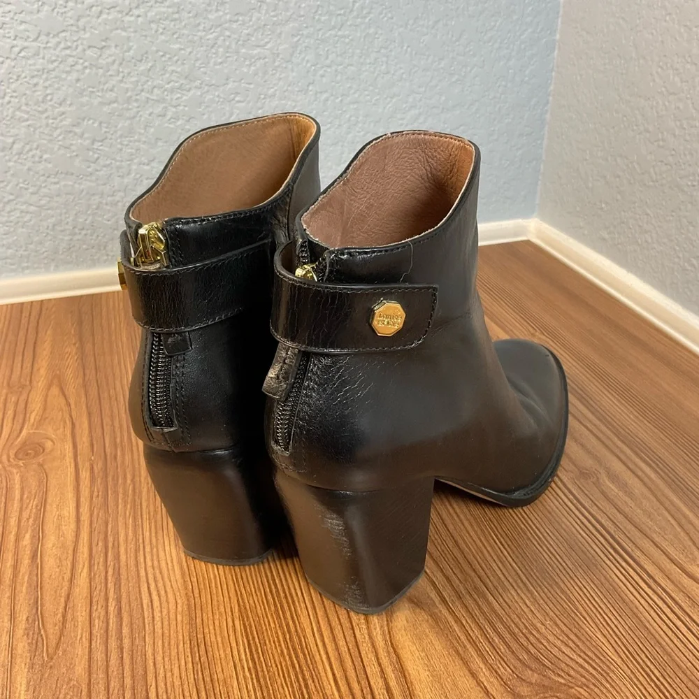Louise et Cie Black Leather Ankle Booties women's size 9 (40) like NEW!
